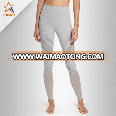 private label sports bra and pattern leggings for women